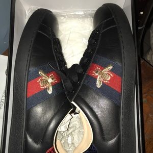 black gucci ace